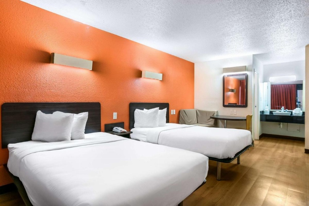 Room Image 2
